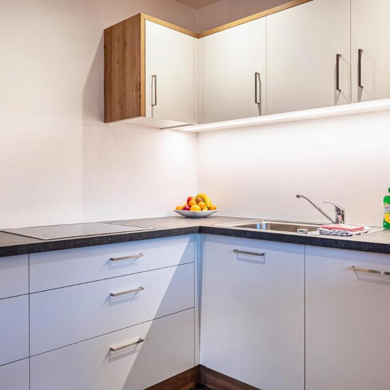 Mittnackerhof Apartment Kamille - Deluxe-Apartment mit 2 Schlafzimmern und Gartenblick - 9