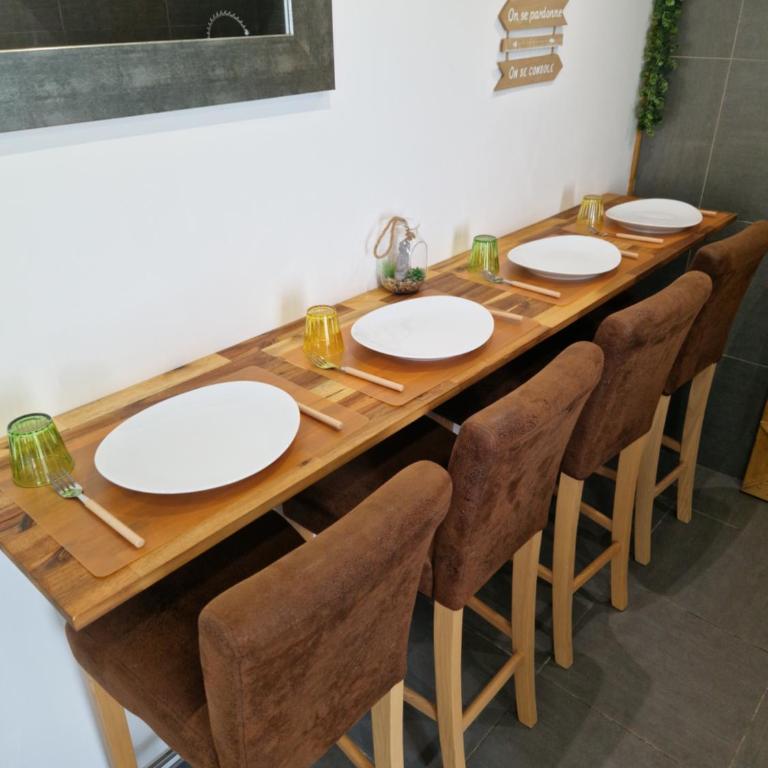 Magnifique logement à 200m de la plage avec terrasse et emplacement voiture gratuit - Apartment mit 1 Schlafzimmer - 14