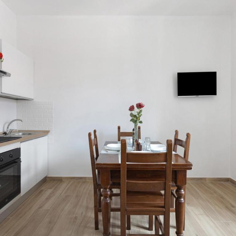Maestrale - Appartamento Deluxe con 2 Camere da Letto e Balcone - 15