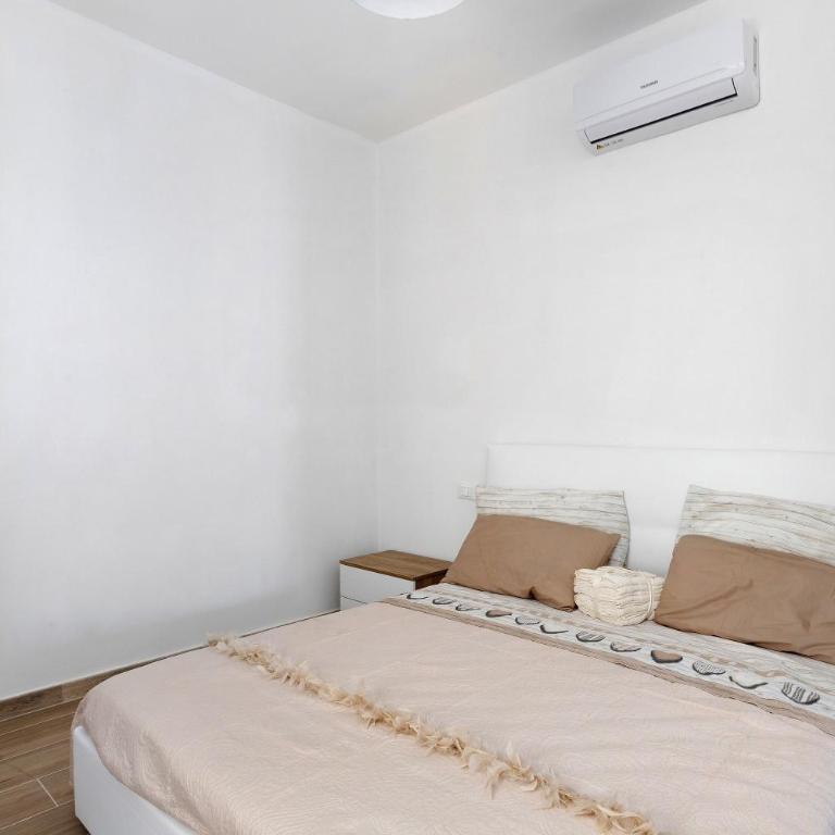 Maestrale - Appartamento Deluxe con 2 Camere da Letto e Balcone - 8