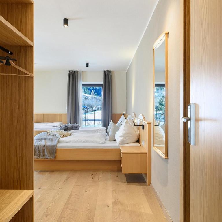 Hotel Murrer 3S relax.nature.gusto - Vierbettzimmer mit Dusche - 10