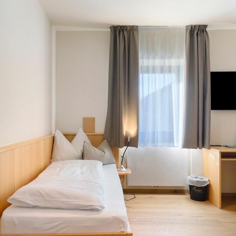 Hotel Murrer 3S relax.nature.gusto - Vierbettzimmer mit Dusche - 8