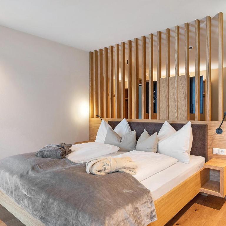 Hotel Murrer 3S relax.nature.gusto - Dreibettzimmer mit Dusche - 3