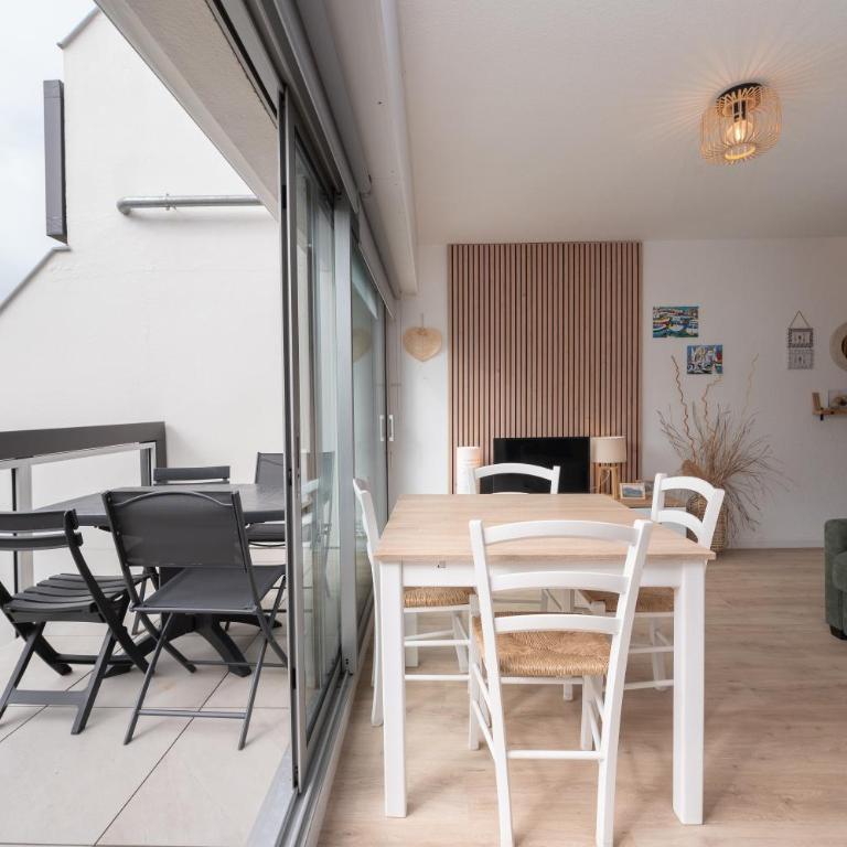 Appartement Ty Soleil - Proche mer - Superior One-Bedroom Apartment with Balcony - 1