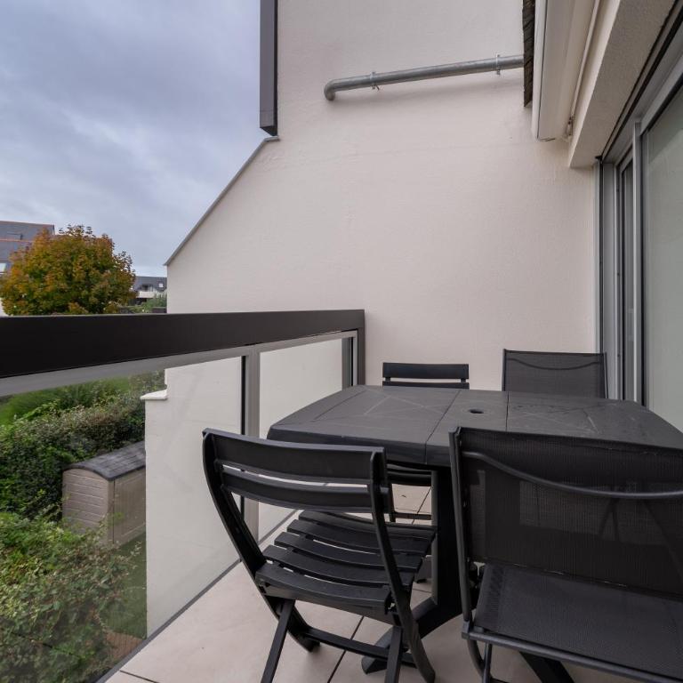 Appartement Ty Soleil - Proche mer - Superior One-Bedroom Apartment with Balcony - 11