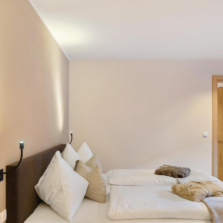 Hotel Murrer 3S relax.nature.gusto - Doppelzimmer mit Bergblick - 8