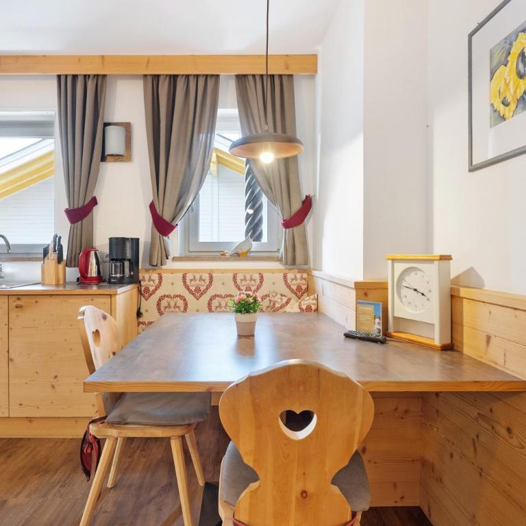 Hotel Residence Olympia Sarntal - Apartamento Deluxe de 2 dormitorios con vistas al jardín - 10