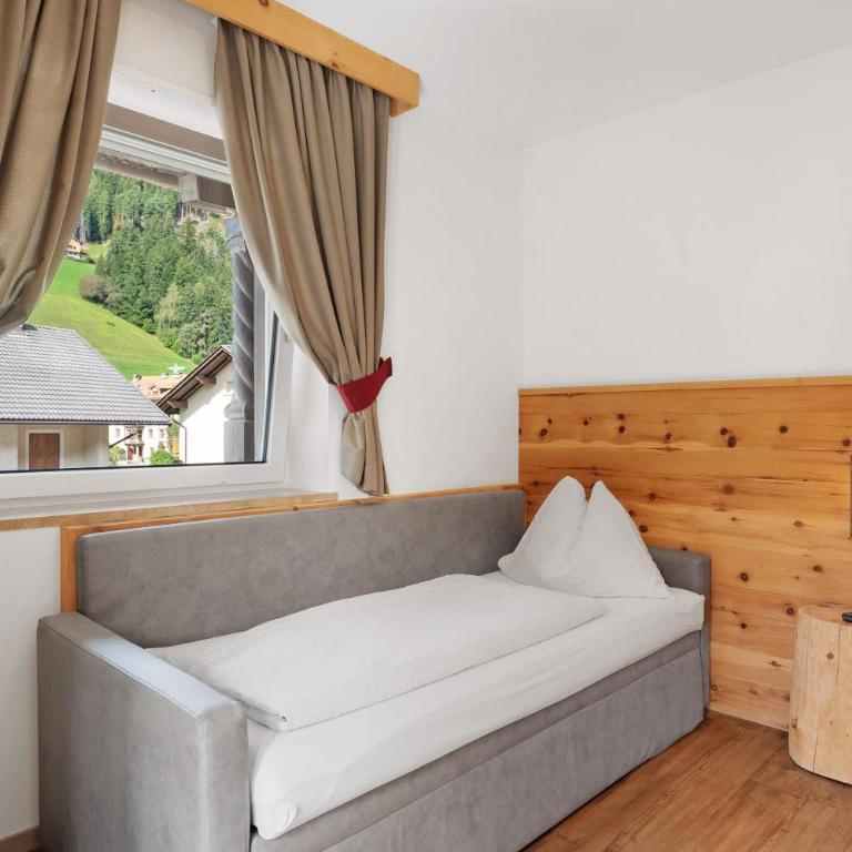 Hotel Residence Olympia Sarntal - Apartamento Deluxe de 2 dormitorios con vistas al jardín - 17