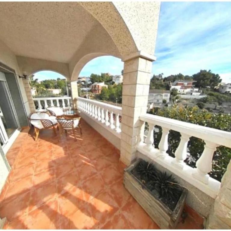Casa con piscina ideal familias - Casa de 6 dormitorios - 3