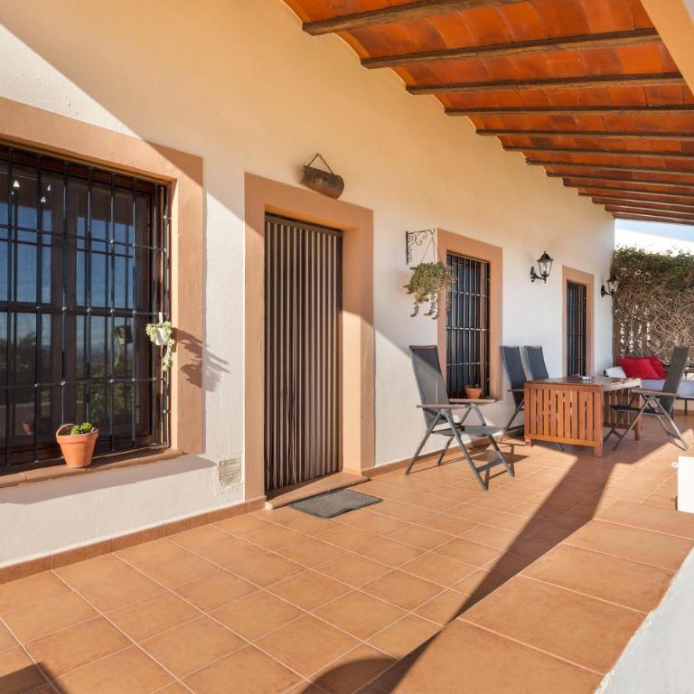 Finca Liarte - Three-Bedroom Apartment with Mountain View - 14