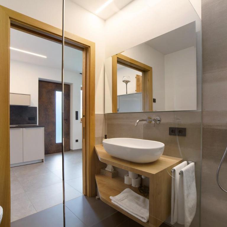 Haus Nummer 9 - Superior Apartment mit Stadtblick - 16