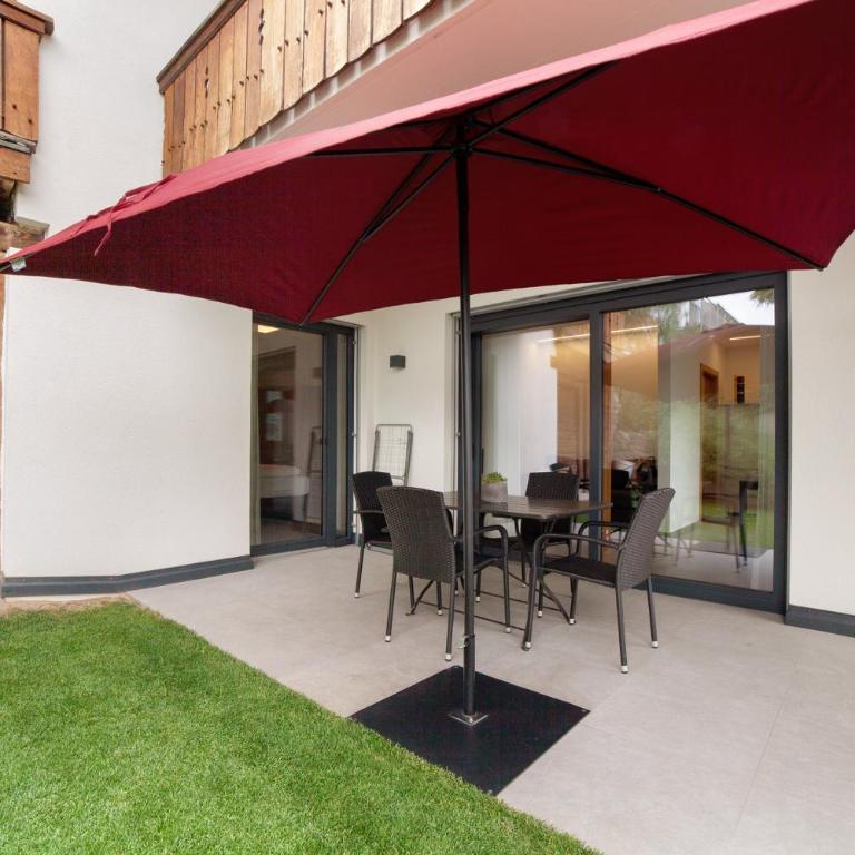 Haus Nummer 9 - Superior Apartment mit Stadtblick - 1