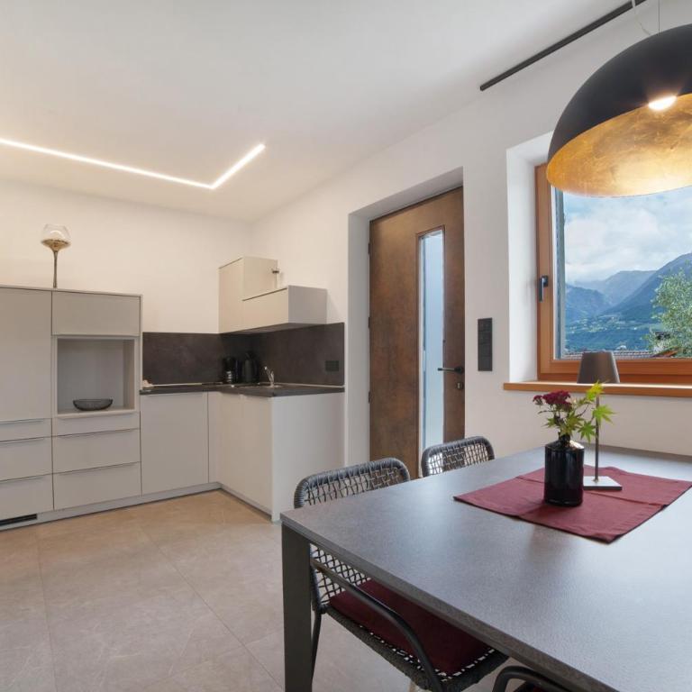 Haus Nummer 9 - Superior Apartment mit Stadtblick - 4