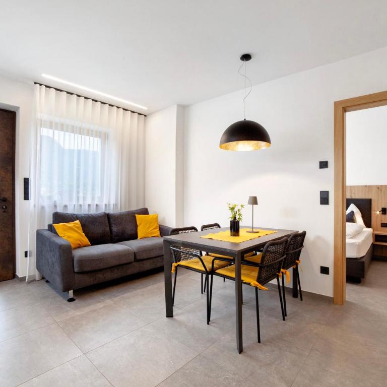 Haus Nummer 9 - Superior Apartment mit Stadtblick - 12