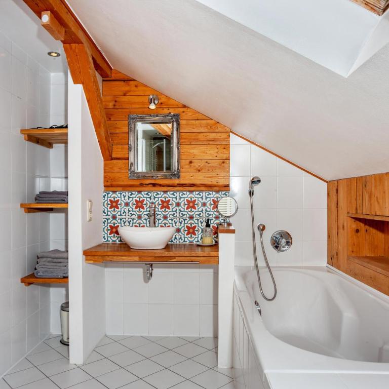 Ferienwohnung Kohnke - Deluxe-Apartment mit 2 Schlafzimmern und Gartenblick - 12