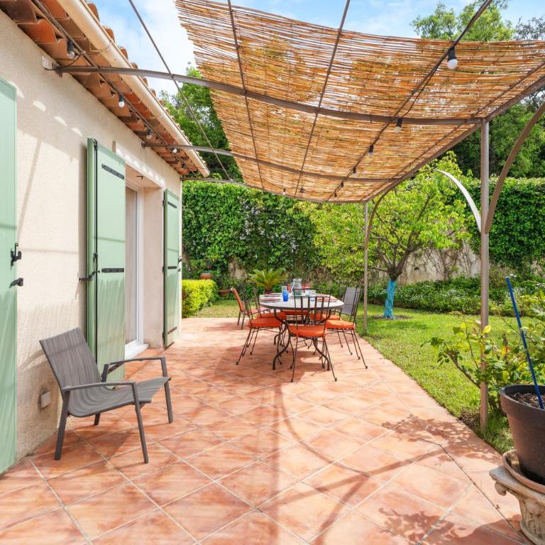 Jolie Villa Provençale indépendante - Villa con Vista Giardino - 31