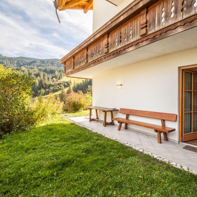 Parigger Apt Enzian - Appartamento Deluxe con 2 Camere da Letto e Vista Giardino - 1