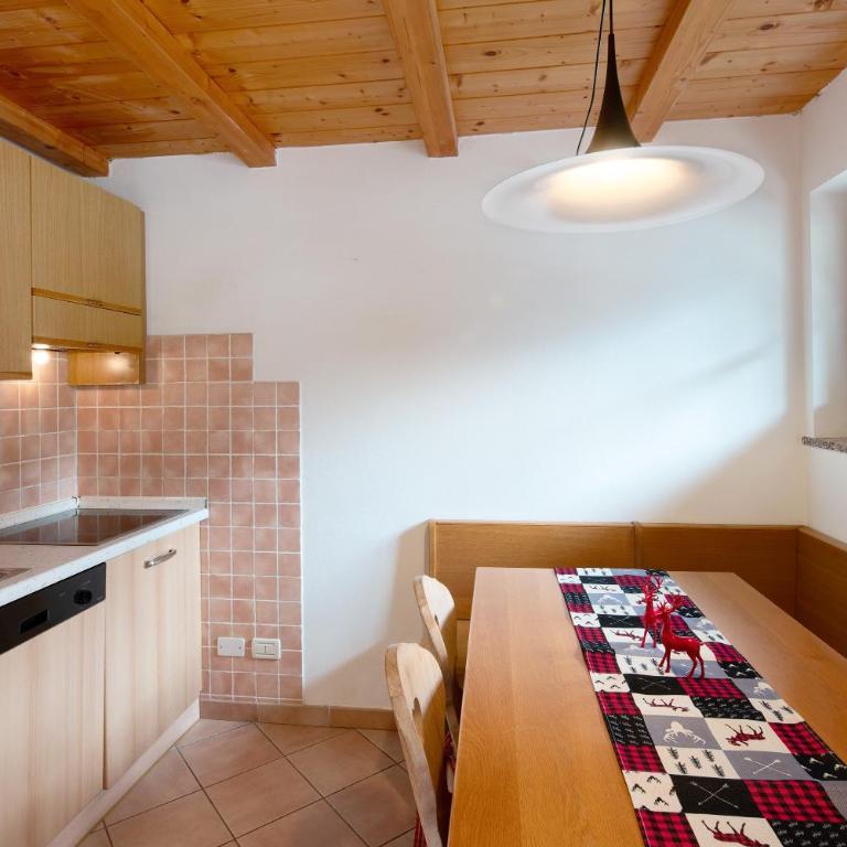 Appartamenti Camilla - Appartamento Premium con 3 Camere da Letto e Balcone - 5