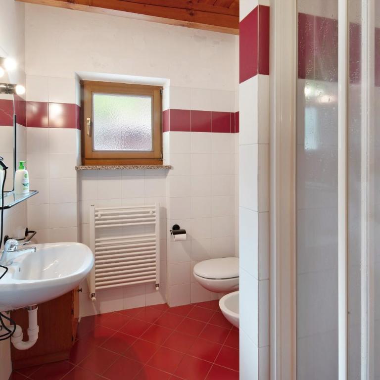 Appartamenti Camilla - Appartamento Premium con 3 Camere da Letto e Balcone - 20
