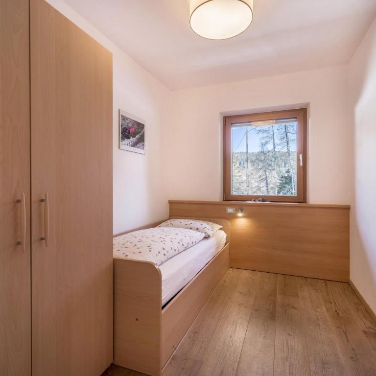 Ferienwohnung Hirzer Edelweiss - Appartamento Deluxe con 2 Camere da Letto e Vista Giardino - 7