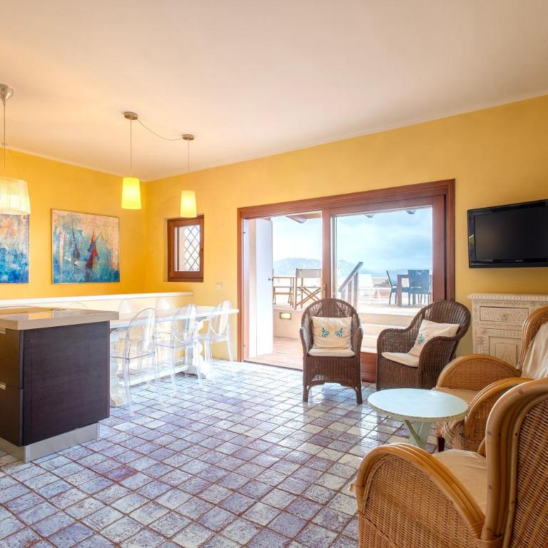 Casa Marina a 150mt dalla pelosa - Casa con 3 Camere da Letto - 3