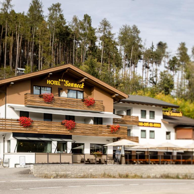 Ferienwohnung Sonneck - Deluxe Apartment mit Balkon und 2 Schlafzimmern - 22