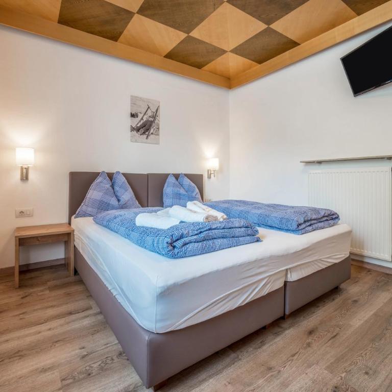 Ferienwohnung Sonneck - Deluxe Apartment mit Balkon und 2 Schlafzimmern - 4