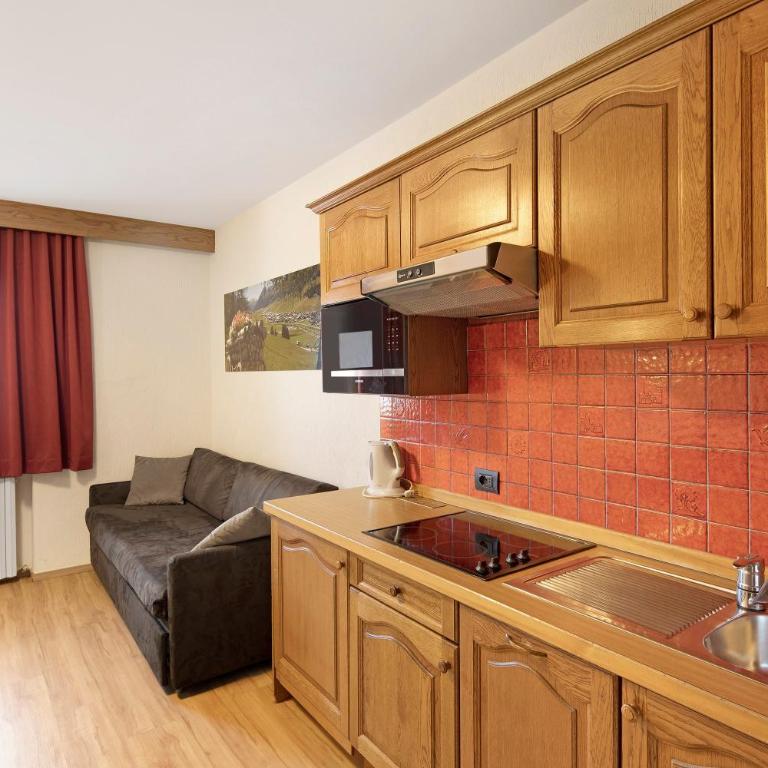 Casa Marcos n 32 - Appartamento Deluxe con 2 Camere da Letto e Balcone - 3