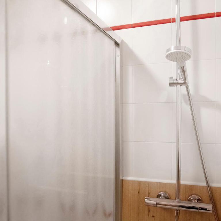Casa Marcos n 32 - Appartamento Deluxe con 2 Camere da Letto e Balcone - 14