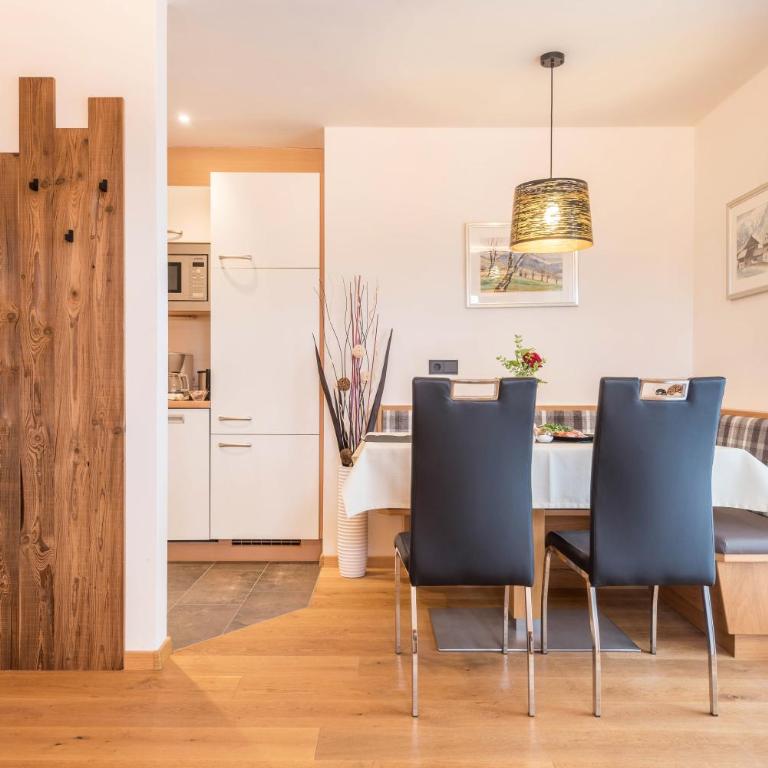 Haus Sonnegg Apt Talblick - Appartamento Superior con 1 Camera da Letto e Balcone - 11