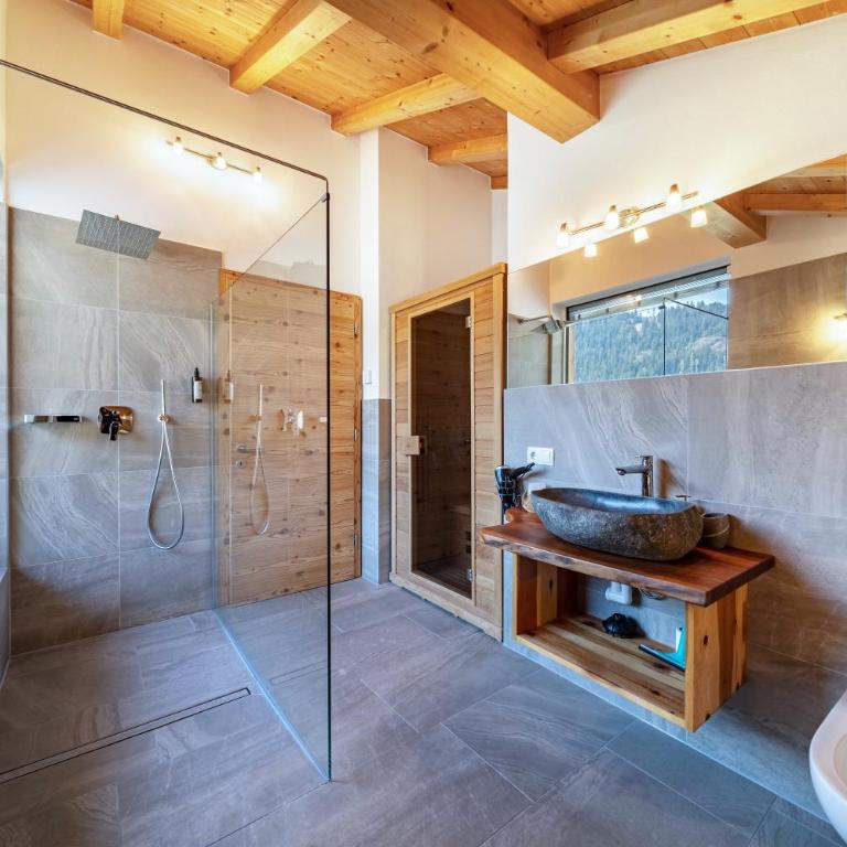 Eggerhof Suite - Appartamento Superior con 1 Camera da Letto e Balcone - 15