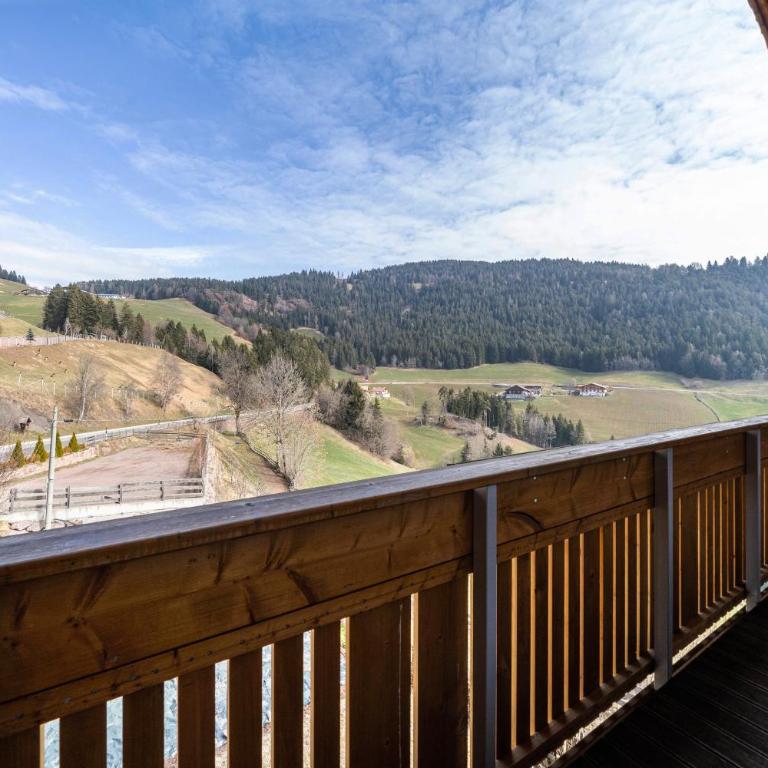 Eggerhof Suite - Appartamento Superior con 1 Camera da Letto e Balcone - 10