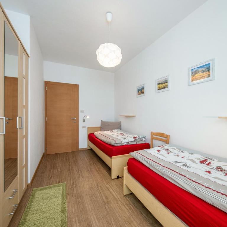 Ciasa Piaz de Pavarin - Appartamento Deluxe con 2 Camere da Letto e Vista Giardino - 19