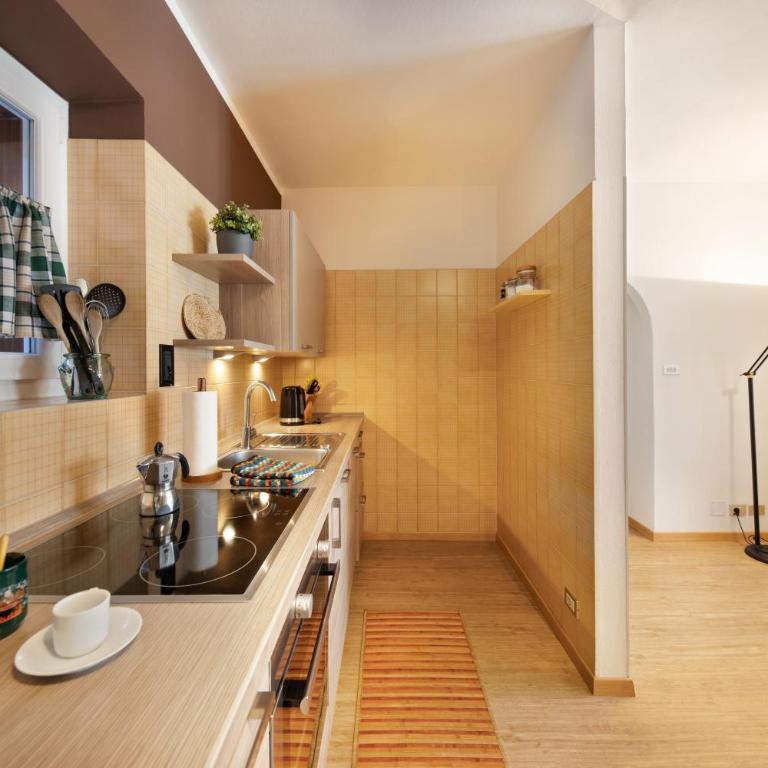 Ciasa Piaz de Pavarin - Appartamento Deluxe con 2 Camere da Letto e Vista Giardino - 9