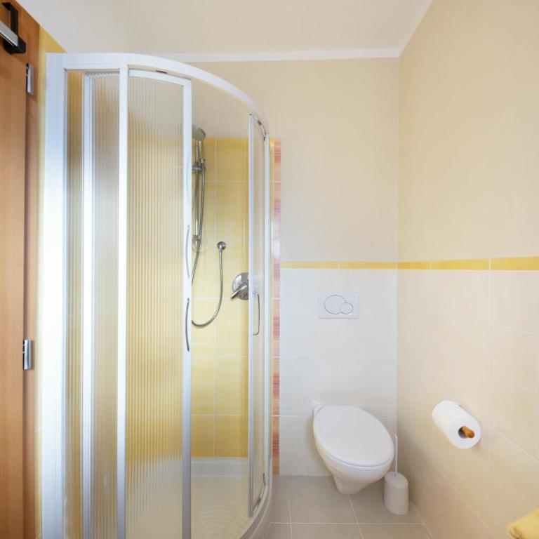Ciasa Piaz de Pavarin - Appartamento Deluxe con 2 Camere da Letto e Vista Giardino - 15