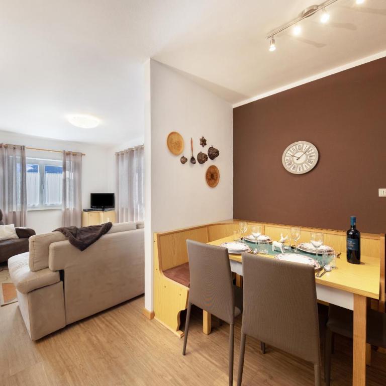 Ciasa Piaz de Pavarin - Appartamento Deluxe con 2 Camere da Letto e Vista Giardino - 6