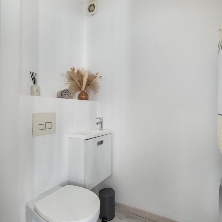 T2 Cyril Besset - Appartement Supérieur - Vue sur Ville - 17