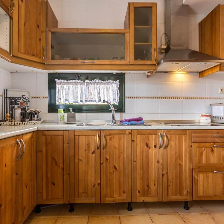 Villa Orquidea - Two-Bedroom House - 12