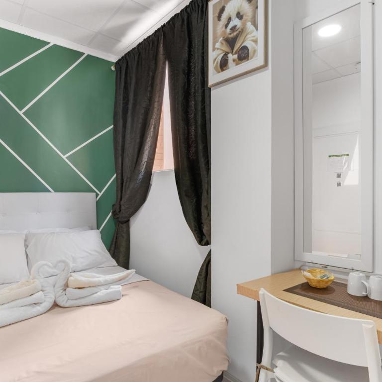 7A Hostal - Standard Single Room with Shower - 7