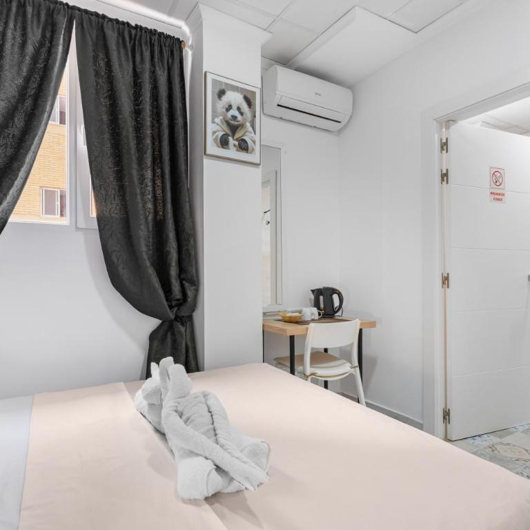 7A Hostal - Standard Single Room with Shower - 4