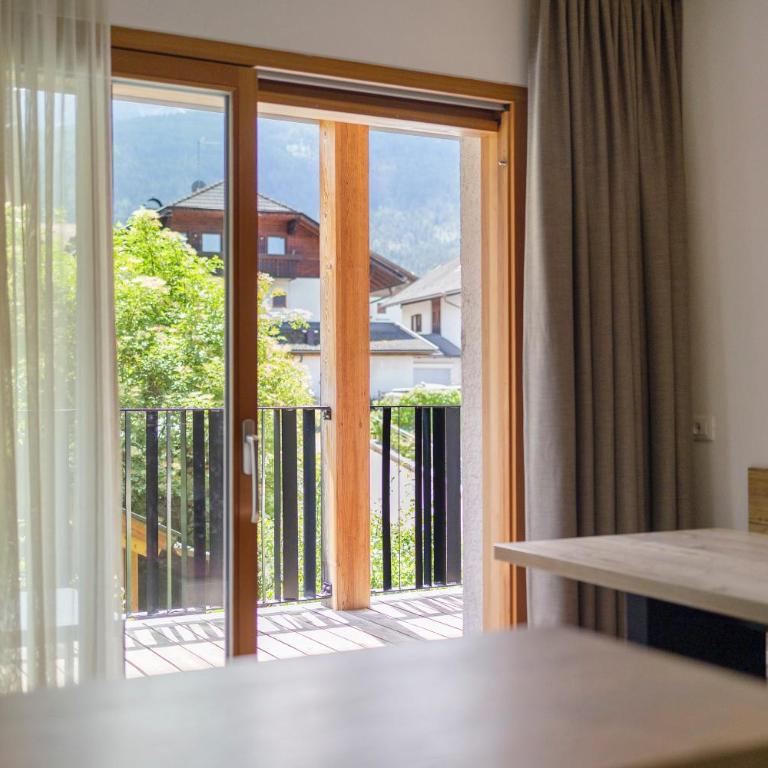 Villa Kriendl Nr 1 Lanzwiese - Appartamento Deluxe con 2 Camere da Letto e Vista Giardino - 12