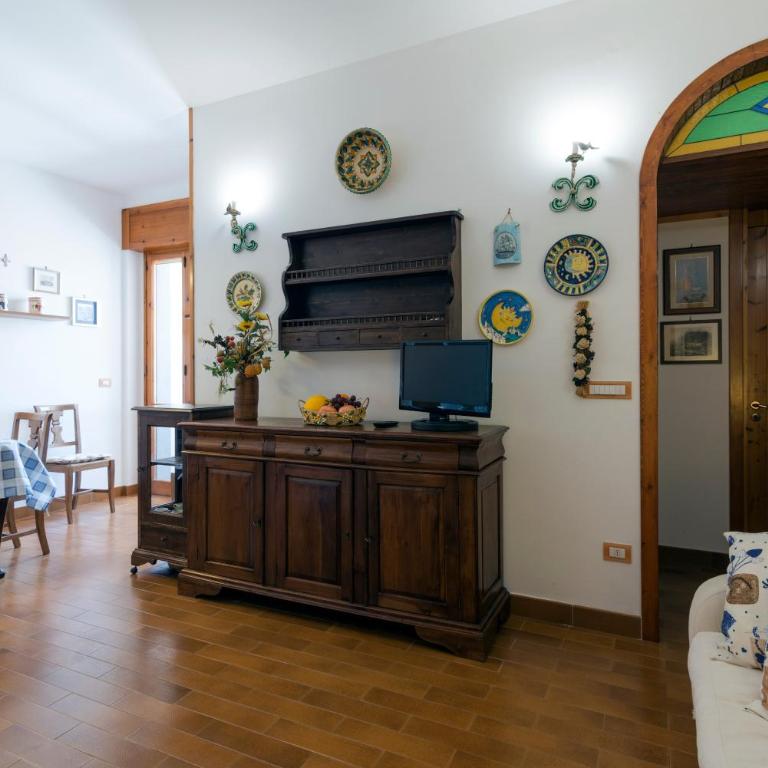 Casa Vacanze Patrizia Otranto - Appartamento Deluxe con 2 Camere da Letto e Balcone - 7