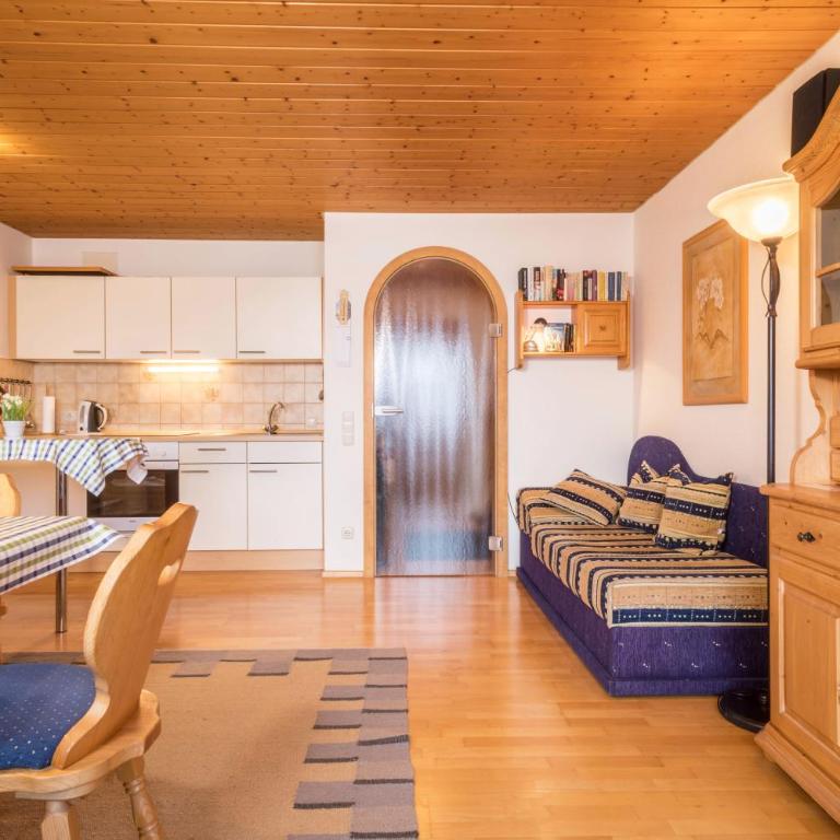 Ferienwohnung Bergblick - Deluxe-Apartment mit 2 Schlafzimmern und Gartenblick - 8