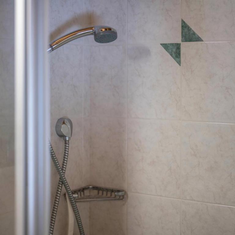 Lindenhof Apt 4 - Appartamento Superior con 1 Camera da Letto e Balcone - 13