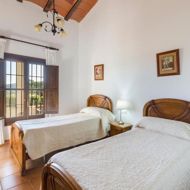 Finca Liarte - Three-Bedroom Apartment with Mountain View - 13