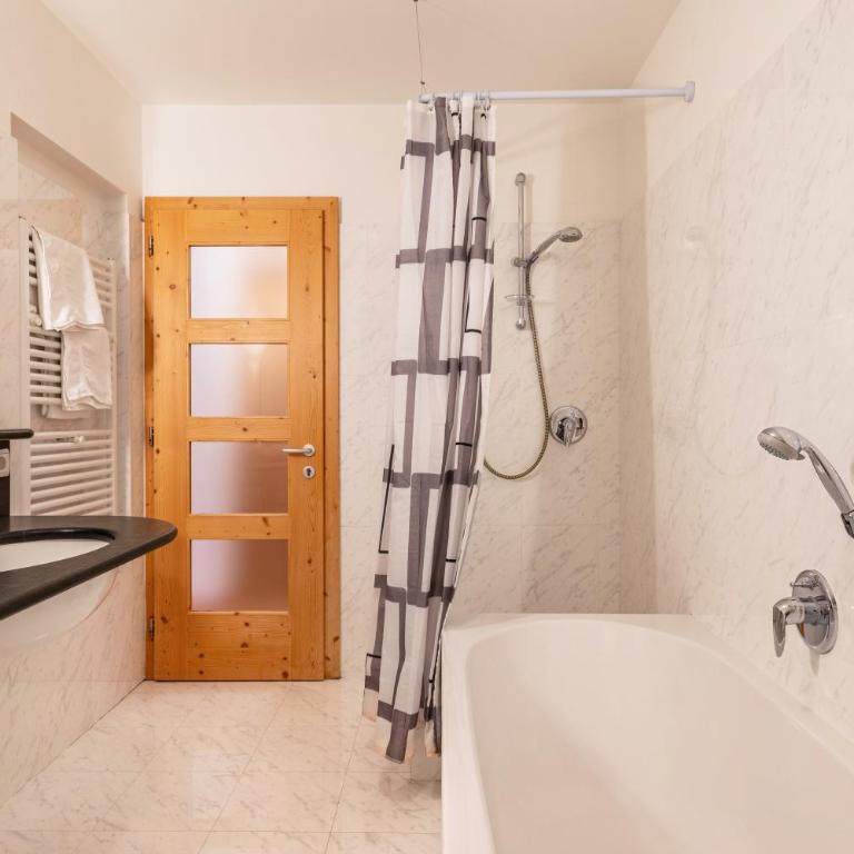 Apartment Funtnatsch - Appartamento con 3 Camere da Letto e Vista Montagna - 23