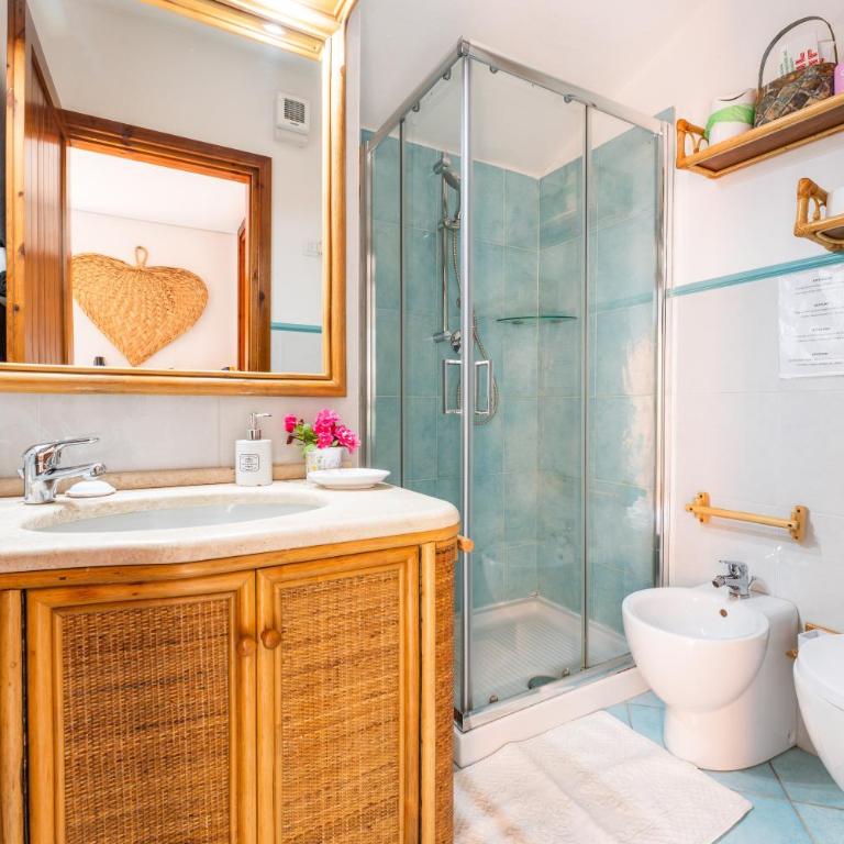 Holiday In Villasimius - Two-Bedroom House - 13
