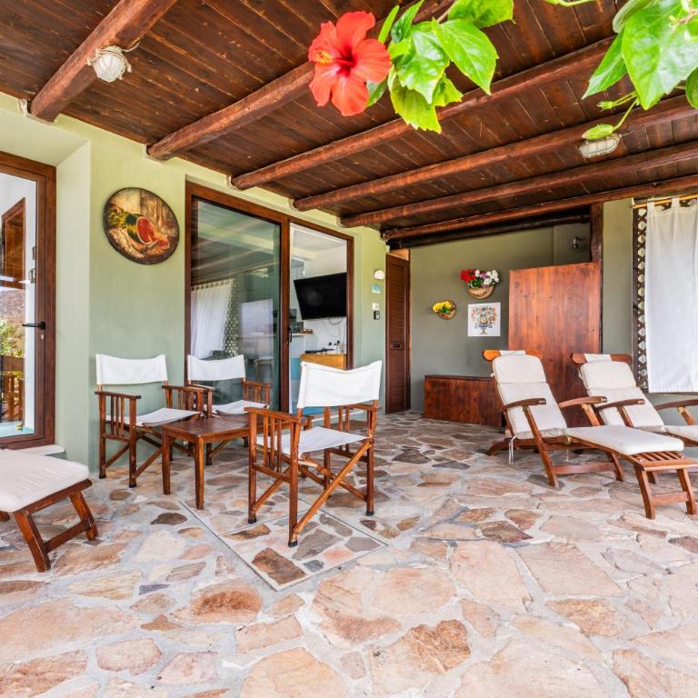 Holiday In Villasimius - Two-Bedroom House - 20