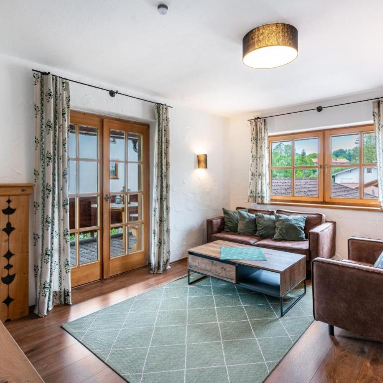 Haus Kreiznegge - Premium Apartment mit 3 Schlafzimmern und Balkon - 1