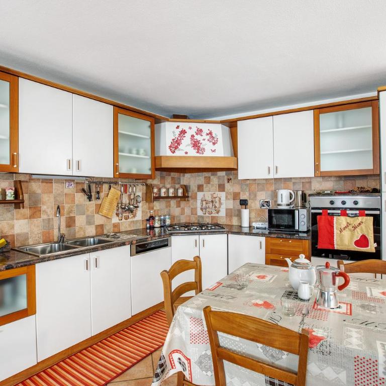 Appartamento nel borgo di Chatillon - Two-Bedroom Deluxe Apartment with Balcony - 8